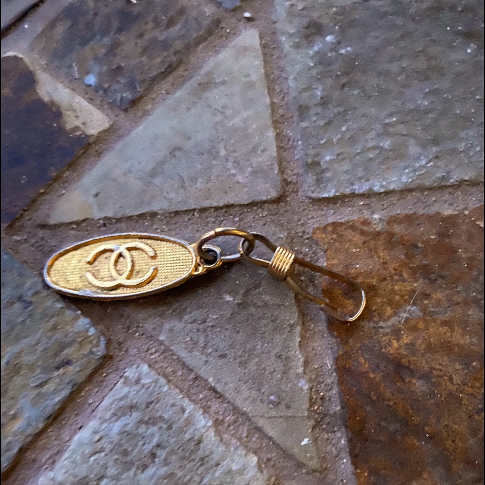 Vintage Gold tone charm